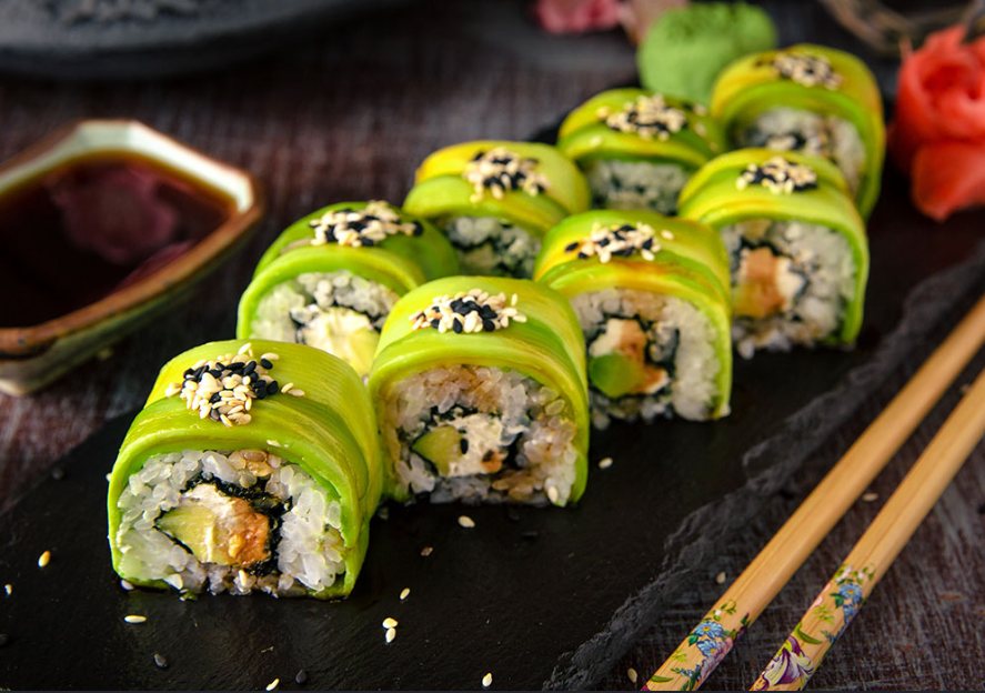 Maki losos i awokado